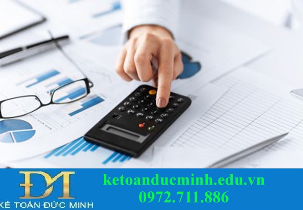 Đo lường, tính toán chi phí cho một hoạt động, sản phẩm, hoặc một quyết định cụ thể