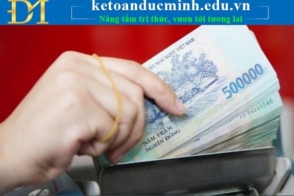 Tiền lương đi làm ngày 30/4 và 01/5 năm nay thế nào? - KTĐM