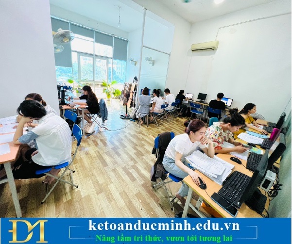 Khóa học kế toán thương mại dịch vụ tại Hà Nội  - Kế toán Đức Minh