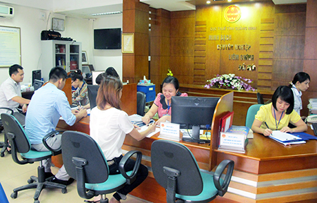 Nhiều thủ tục hành chính đã được đơn giản hoá theo hướng hiện đại, giảm chi phí hành chính Nhiều thủ tục hành chính đã được đơn giản hoá theo hướng hiện đại, giảm chi phí hành chính