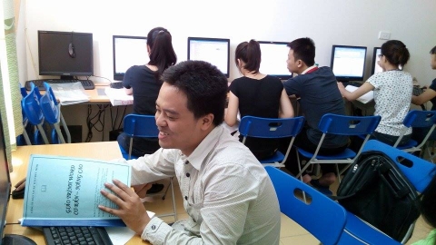 Khoá tin học văn phòng Microsoft Word cơ bản - nâng cao Khoá tin học văn phòng Microsoft Word cơ bản - nâng cao